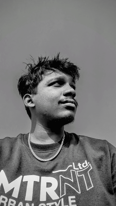 Vignesh, Python and AI instructor